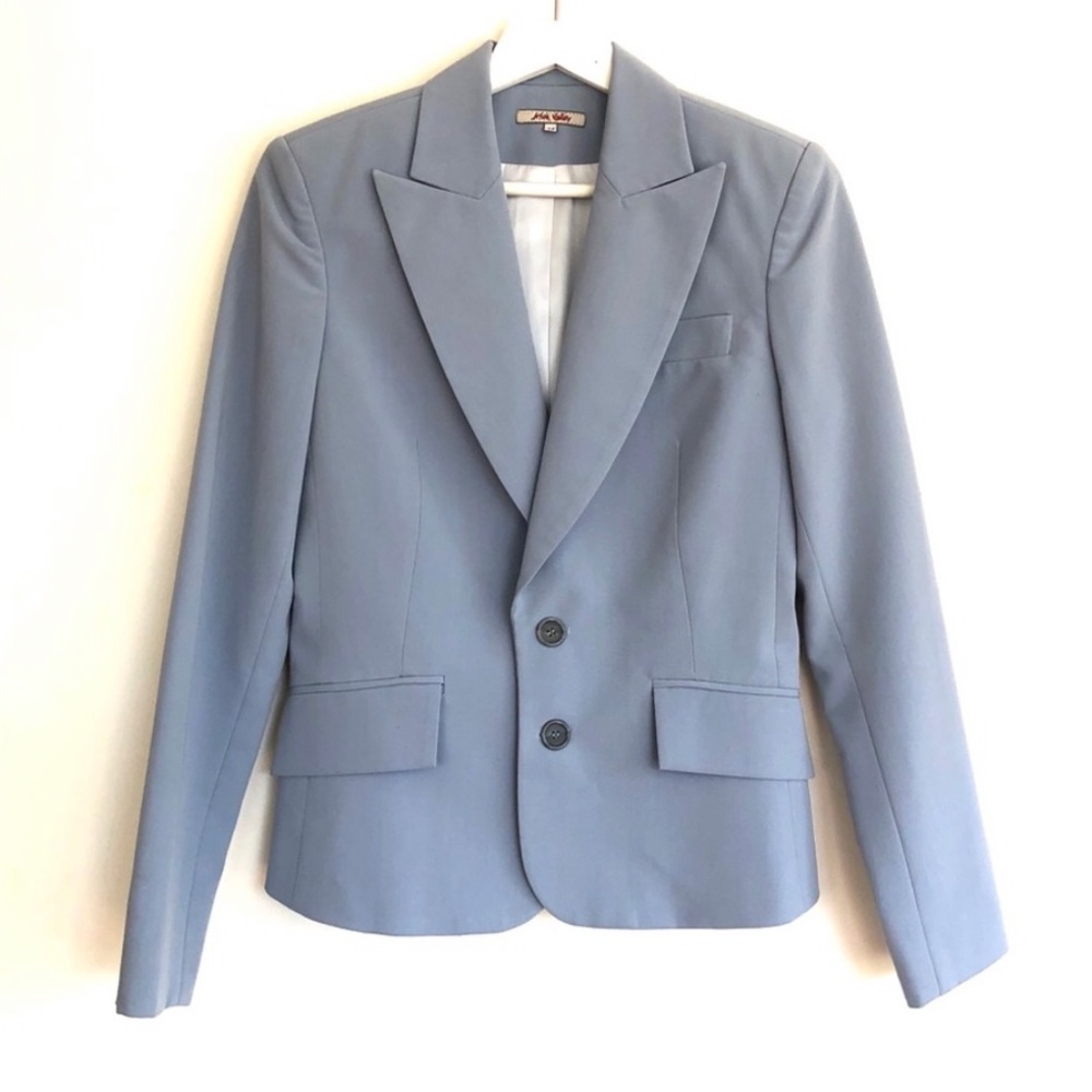 Alvin Valley Original Collection Periwinkle Single Breasted Lightweight Blazer